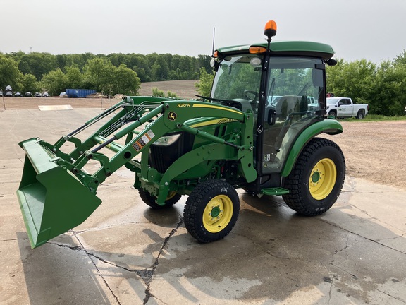 2023 John Deere 3046R Tractor Compact