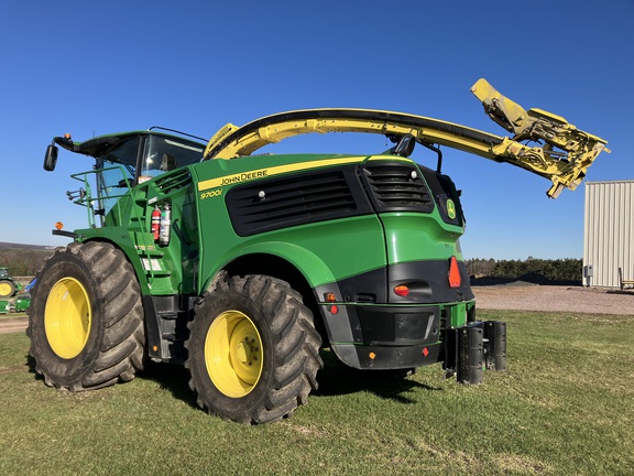 2023 John Deere 9700 Forage Harvester