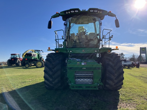 2023 John Deere 9700 Forage Harvester