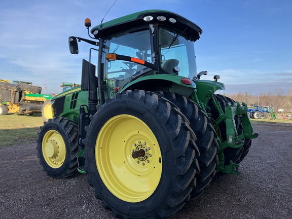 2014 John Deere 7210R Tractor