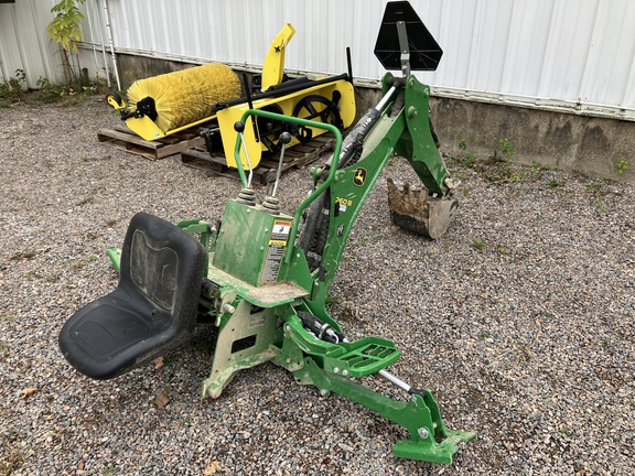 2022 John Deere 260B Misc