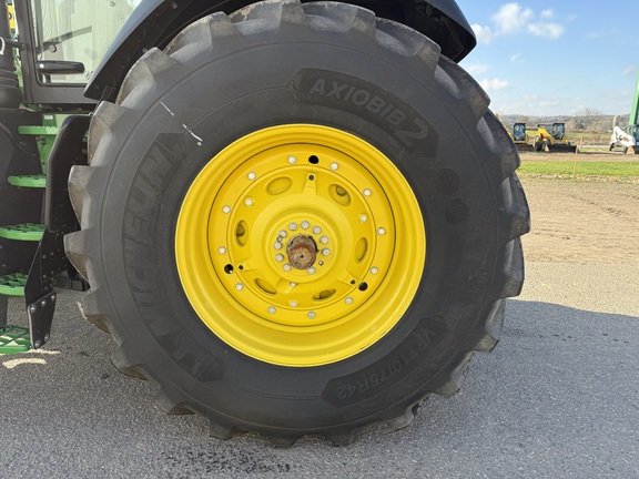 2023 John Deere 7R 350 Tractor