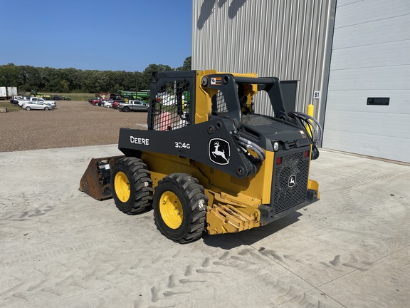 2022 John Deere 324G Skid Steer Loader