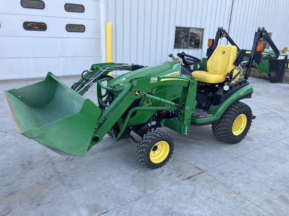 2020 John Deere 1025R Tractor Compact