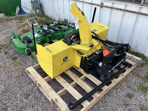 2020 John Deere 1025R Tractor Compact