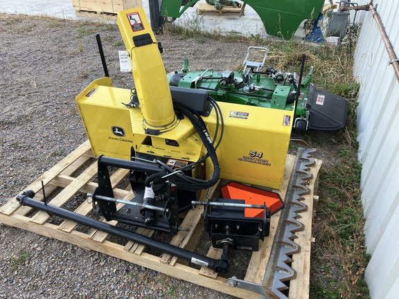 2020 John Deere 1025R Tractor Compact