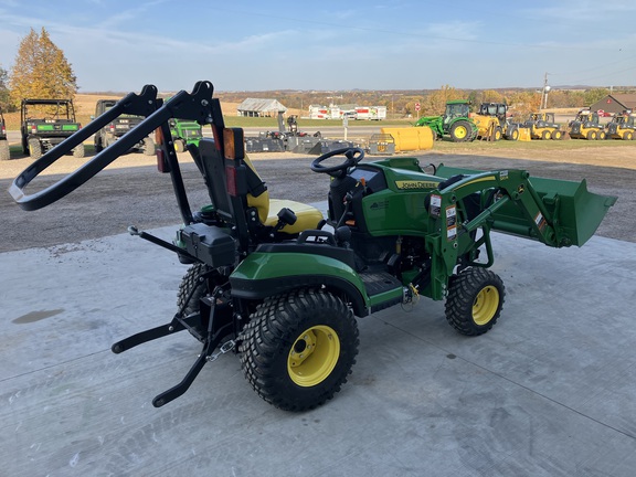 2020 John Deere 1025R Tractor Compact