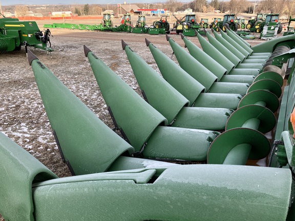 2013 John Deere 612C Header Corn Head