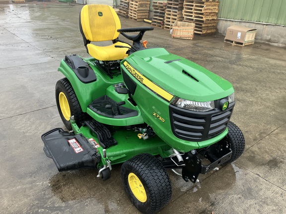 2022 John Deere X730 Garden Tractor