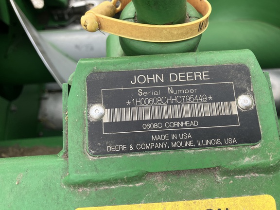 2017 John Deere 608C Header Corn Head