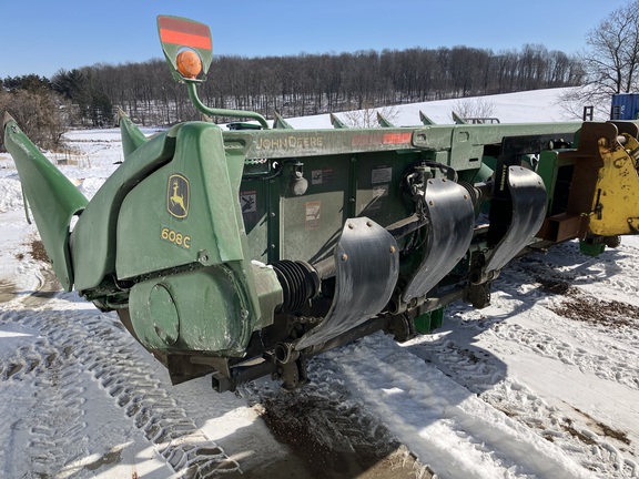 2017 John Deere 608C Header Corn Head