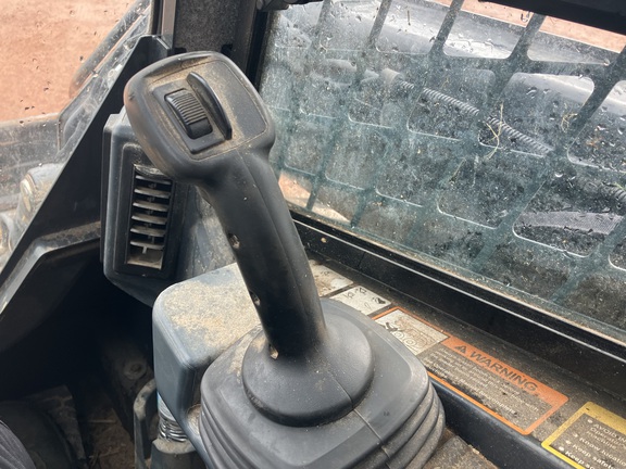 2023 John Deere 324G Skid Steer Loader