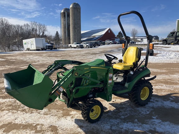 2020 John Deere 1025R Tractor Compact