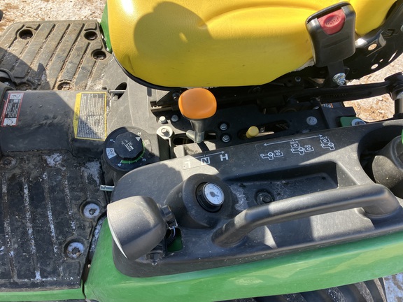 2020 John Deere 1025R Tractor Compact