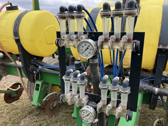 2005 John Deere 1780 Planter