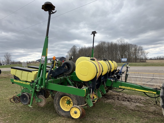 2005 John Deere 1780 Planter