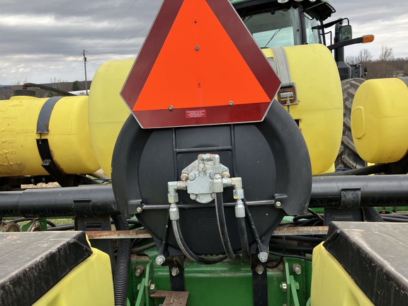 2005 John Deere 1780 Planter