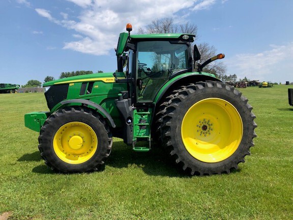 2023 John Deere 6R 215 Tractor