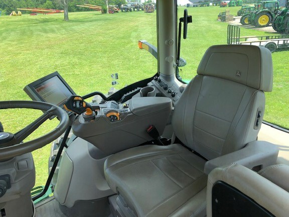 2023 John Deere 6R 215 Tractor