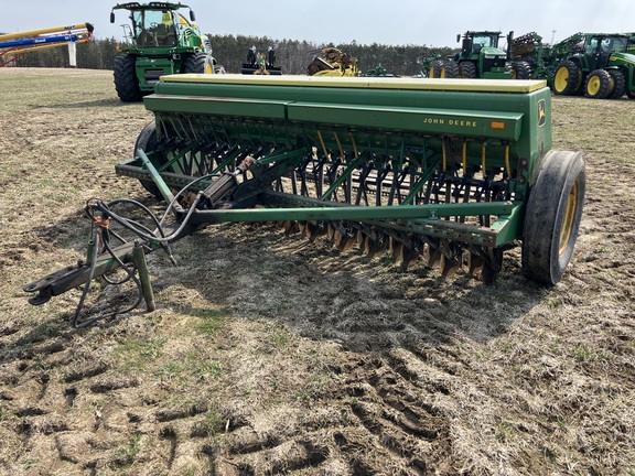John Deere 8200 Drill