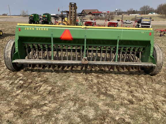 John Deere 8200 Drill