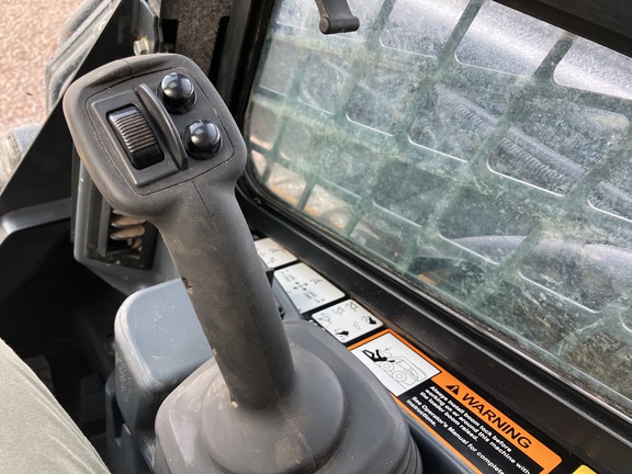 2022 John Deere 324G Skid Steer Loader