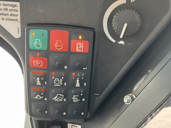 2022 John Deere 324G Skid Steer Loader