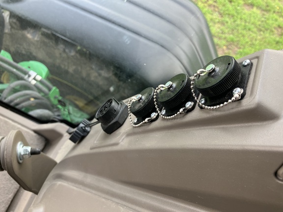 2023 John Deere 600R Misc