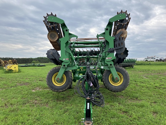 2023 John Deere 2680H Disk