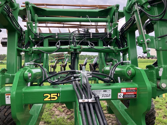 2023 John Deere 2680H Disk