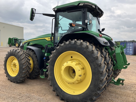 2023 John Deere 8R 410 Tractor