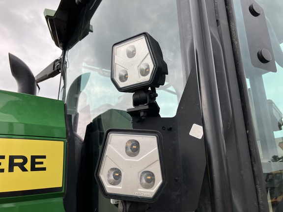 2023 John Deere 8R 410 Tractor