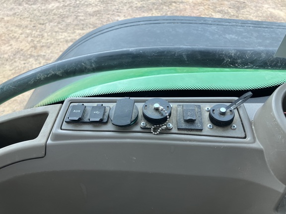 2023 John Deere 8R 410 Tractor