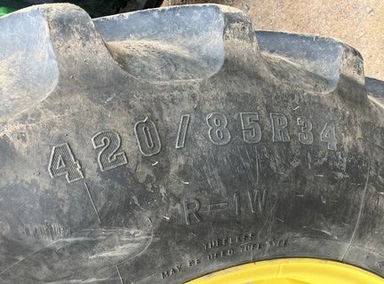 2023 John Deere 8R 410 Tractor