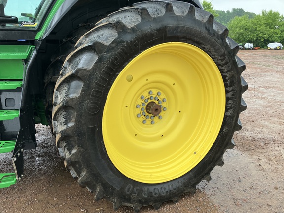 2023 John Deere 8R 410 Tractor