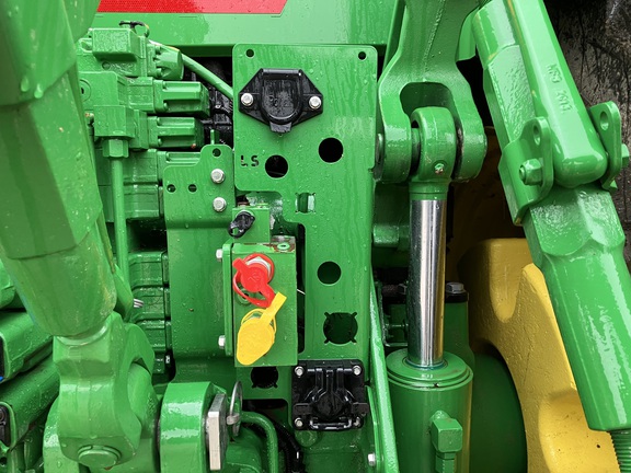 2023 John Deere 8R 410 Tractor