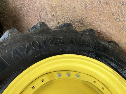 2023 John Deere 8R 410 Tractor