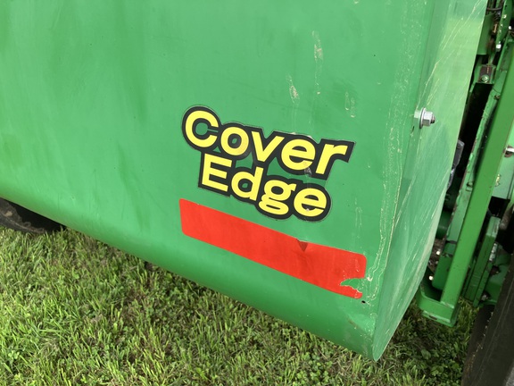 2007 John Deere 568 Baler/Round