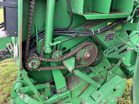 2007 John Deere 568 Baler/Round