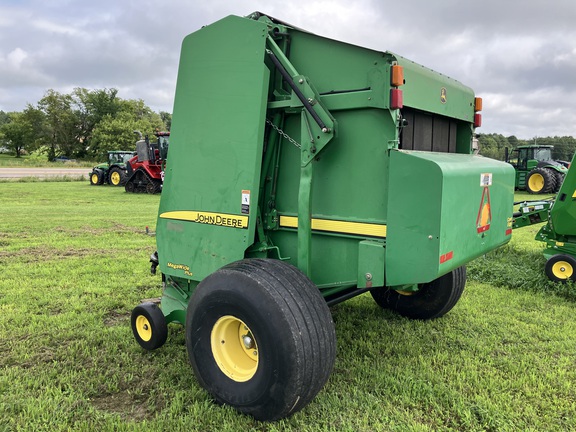 2007 John Deere 568 Baler/Round