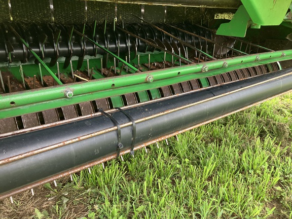 2007 John Deere 568 Baler/Round