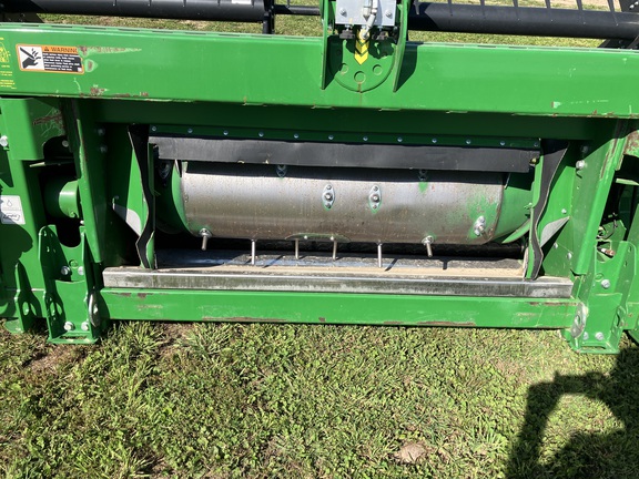 2021 John Deere RD40F Header Combine