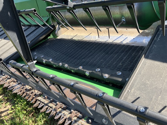 2021 John Deere RD40F Header Combine