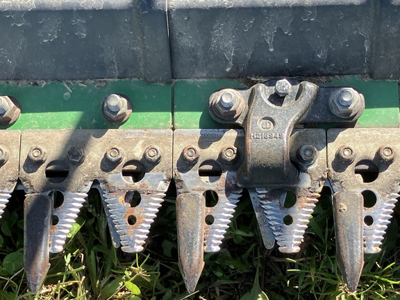 2021 John Deere RD40F Header Combine