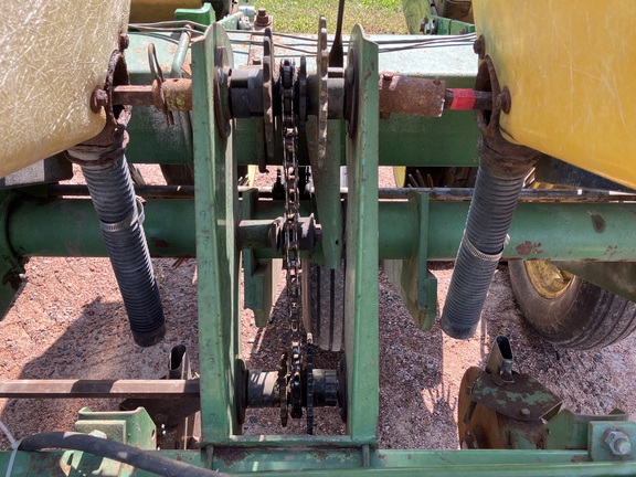 John Deere 7000 Planter