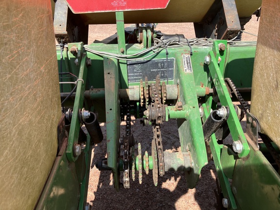 John Deere 7000 Planter