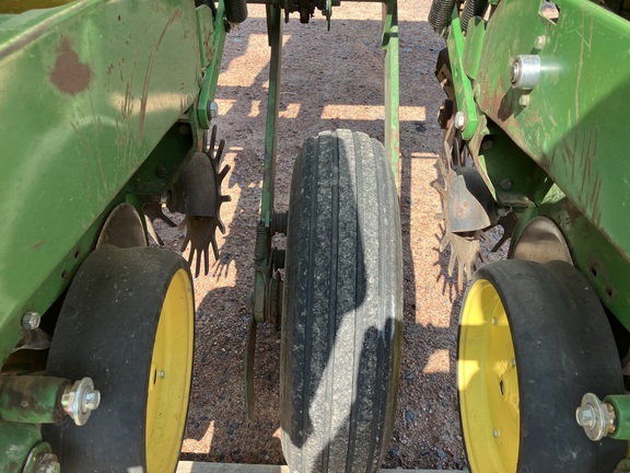 John Deere 7000 Planter
