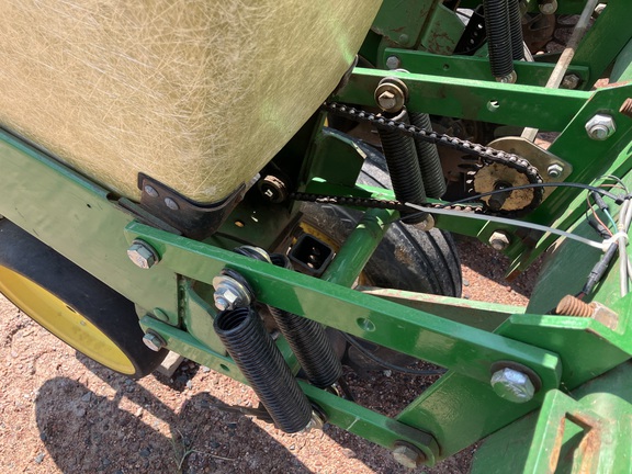 John Deere 7000 Planter