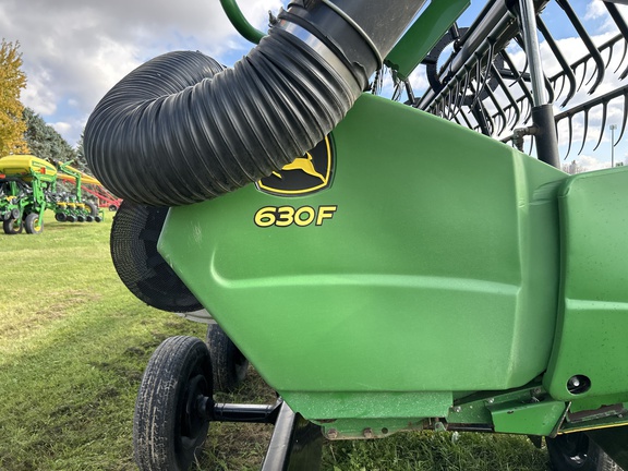 2012 John Deere 630F Header Combine