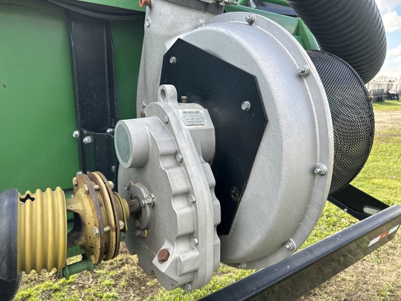 2012 John Deere 630F Header Combine